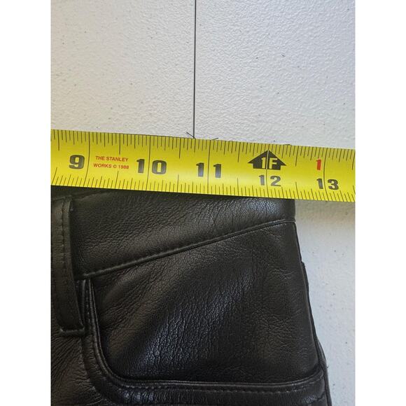 Wilfred Pants Womens Size 0 High Rise Vegan Leather Straight Leg Faux PU Aritzia - Picture 7 of 10